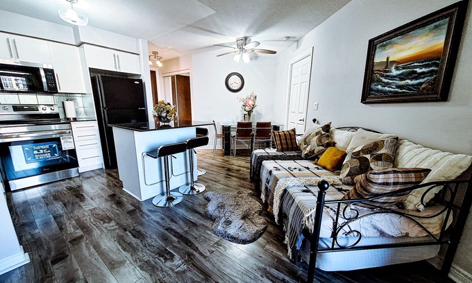 Downtown Mississauga Condominio | Condominio de lujo cerca de la Plaza de la Celebración