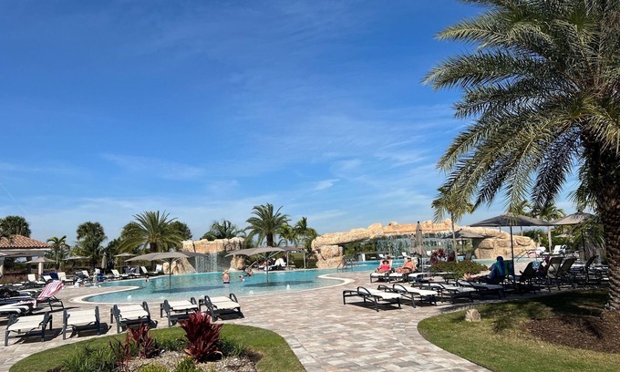 Lakewood Ranch Condominio | Luxurious condo in Lakewood Ranch National on the Arnold Palmer golf course!!!