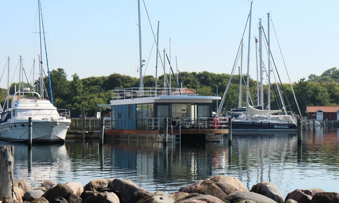 Rendbjerg Casa | Lujosa casa de vacaciones flotante Flensburg Fjord / houseboat "Fjordblik"