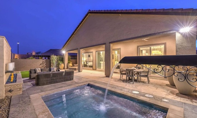 Henderson Casa | Luxurious Former Model - Pool Villa in Inspirada!