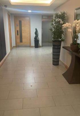 Stanmore Apartamento | Luxurious Furnished Property