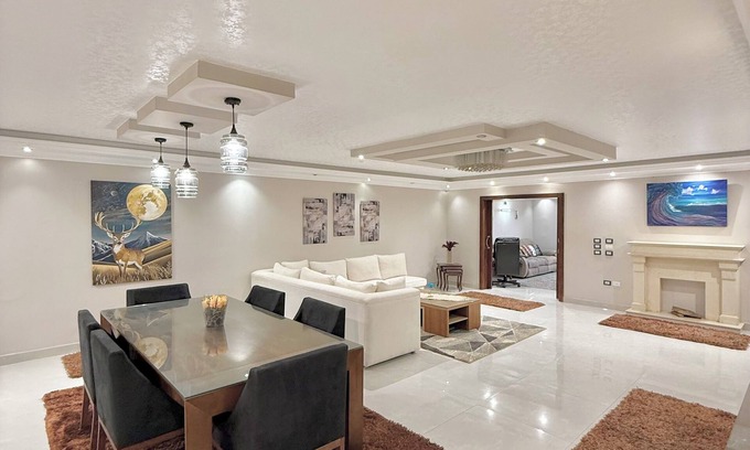 Ain Schams Apartamento | luxurious hidden gemstone 3BR APT in Helioplis