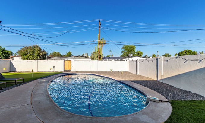 Tempe Casa | Luxurious Home away from home