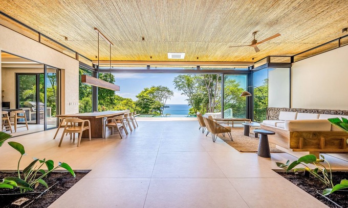 Costa del Pacífico norte Casa | Luxurious home near beaches with infinity pool, outdoor kitchen, & mtn views