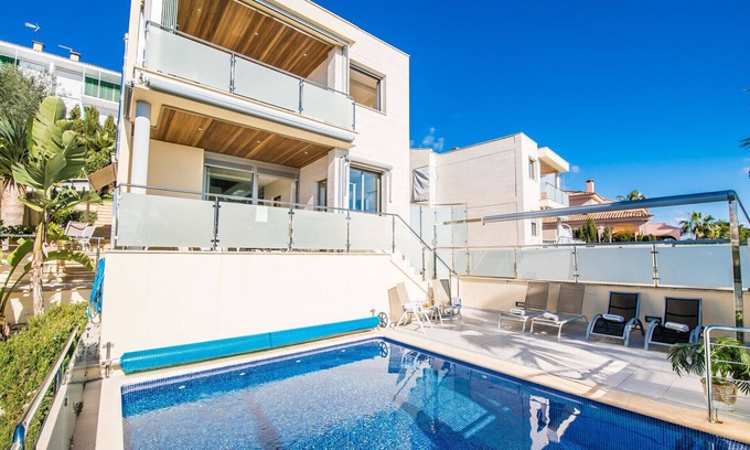 Alcanada Chalet De Esquí | Luxurious house sea views Villa Alcanada Alcudia