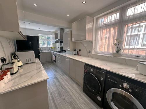 Luton Apartamento | Luxurious House in Luton with free parking