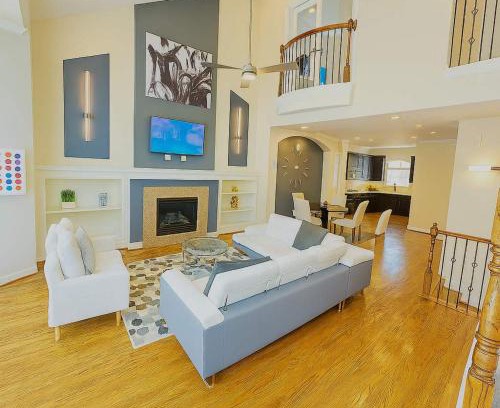 Woodlake - Briar Meadow Casa | Luxurious House Private Jacuzzi 5 Beds