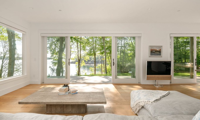 Portland Casa | Luxurious island home on the water, 30 minute ferry ride from Portland Maine