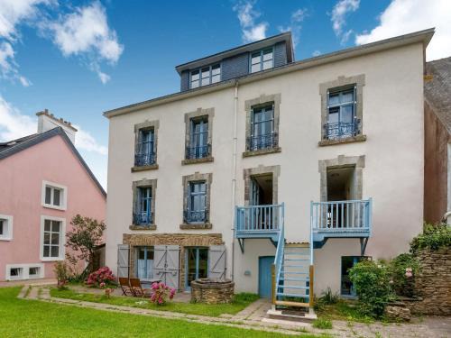 Ponts sur Seulles Casa | Luxurious Mansion in Castle Grounds in Lantheuil