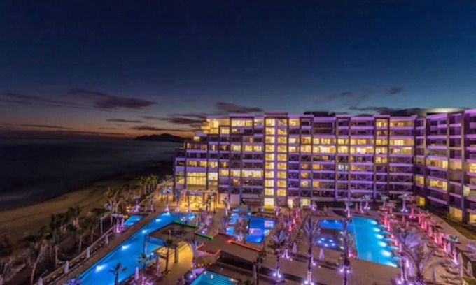San José del Cabo Apartamento | Luxurious Modern 3 Bedroom Oceanfront in Los Cabos @ Garza Blanca Resort & Spa