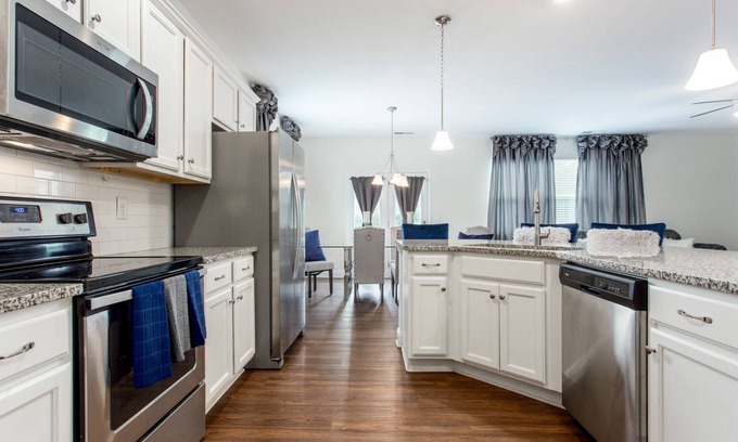 Lawrenceville Casa | Luxurious Private Rental
