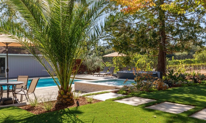 Graton Casa | Luxurious Retreat In The Vineyards Green Valley Oasis