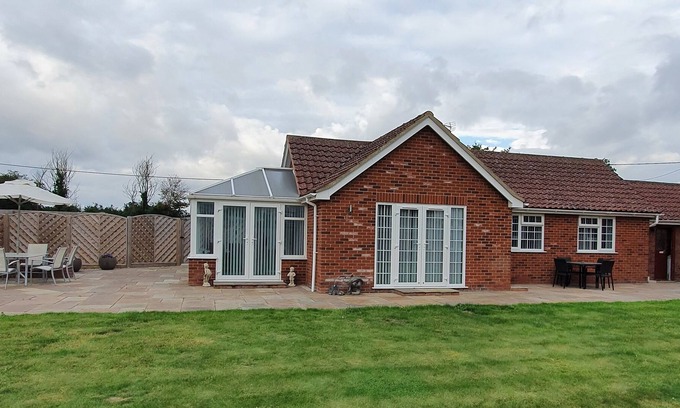 Harwich Casa | Luxurious self contained 2 bed annexe a perfect rural getaway