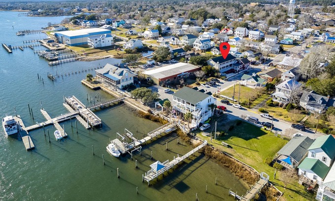 Swansboro Apartamento | luxurious studio apartment in the heart of Swansboro’s historic waterfront #6