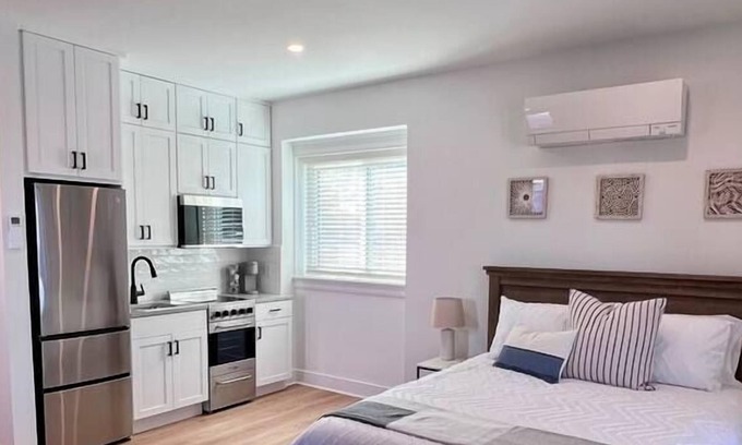 St. Michaels Apartamento | Luxurious studio in heart of historic St Michaels!