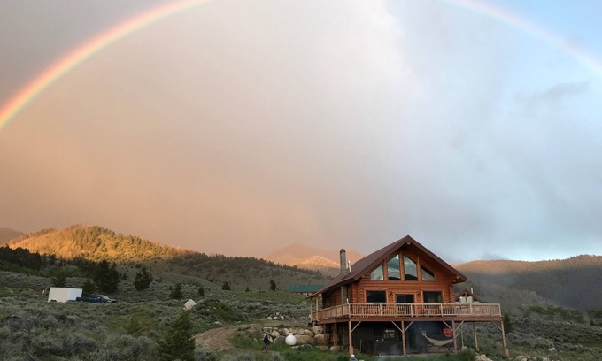 Polaris Cabina | Lujoso SW Montana Log Cabin cerca de Maverick Mountain esquí y Elkhorn Hotspring