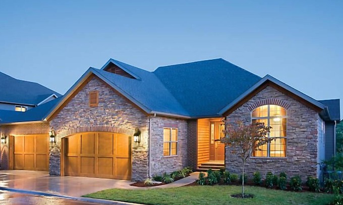 Ridgedale Complejo | ¡Unidades de lujo en The Cliffs at Long Creek!