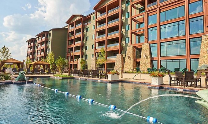 Ridgedale Complejo | ¡Unidades de lujo en The Cliffs at Long Creek!