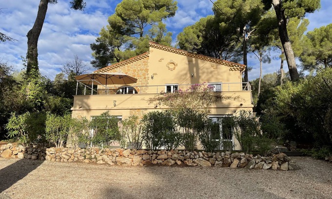 Cap-d'Antibes Casa | Lujosa villa en Cap d'Antibes