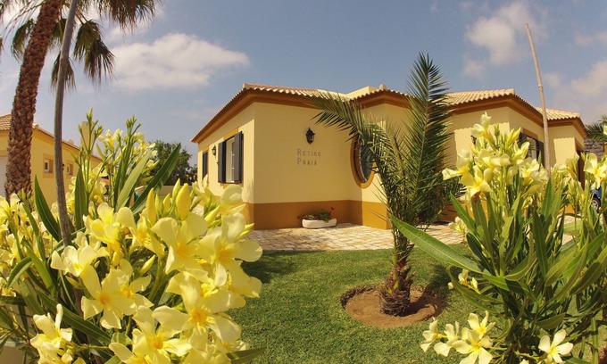 Campo de Baixo Casa | Casa de lujo con acceso directo a la playa con barbacoa y terraza con vistas al mar