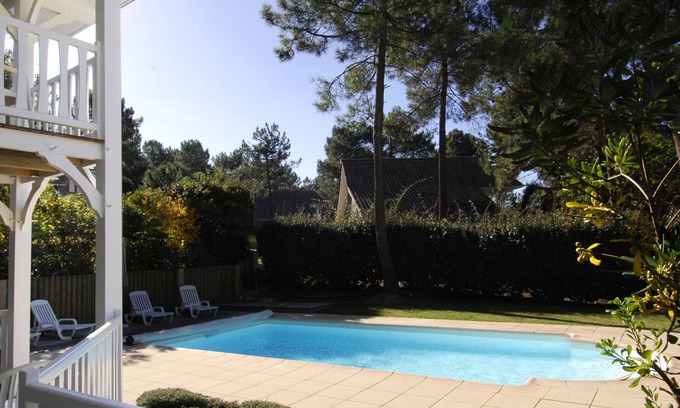 Lacanau-Ocean Villa | Villa de lujo con piscina privada a 2.2 km del mar