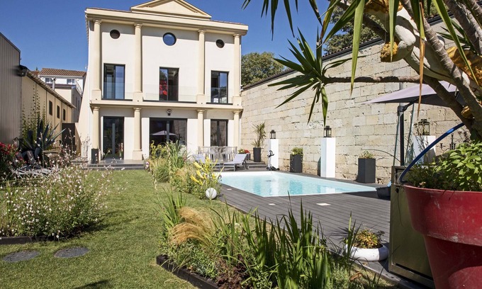Villenave-d'Ornon Villa | Villa de lujo con piscina climatizada 5 dormitorios + 5 baños - 10 personas Burdeos