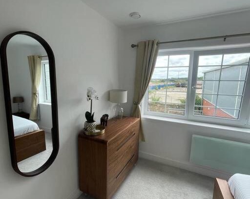 Wainscot Casa | Luxury 1 Bed Apartment In The Heart Of Rochester