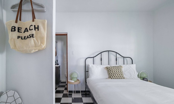 San Juan Apartamento | Luxury 1 bed Apartment 2. Steps from the beach!