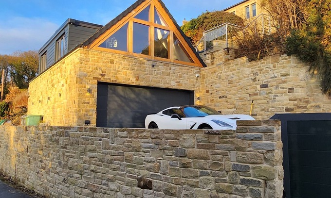 Fenay Bridge Casa | Luxury 1 Bed Coach House