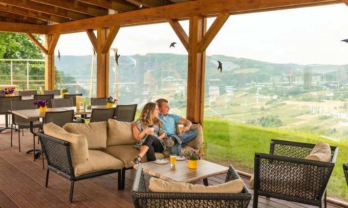 Krov Casa | Luxury 10-person bungalow in the holiday park Landal Mont Royal