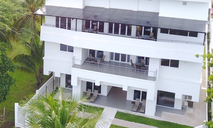 Cerro Plano Casa | ¡Nueva casa de fiesta de lujo frente al mar 13BR!