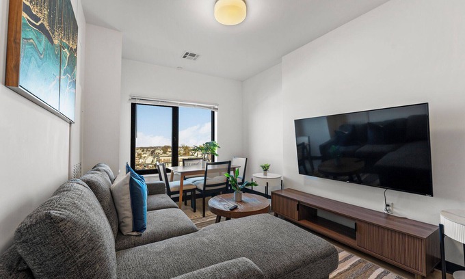Everett Apartamento | Luxury 1BR Close to Encore 8369