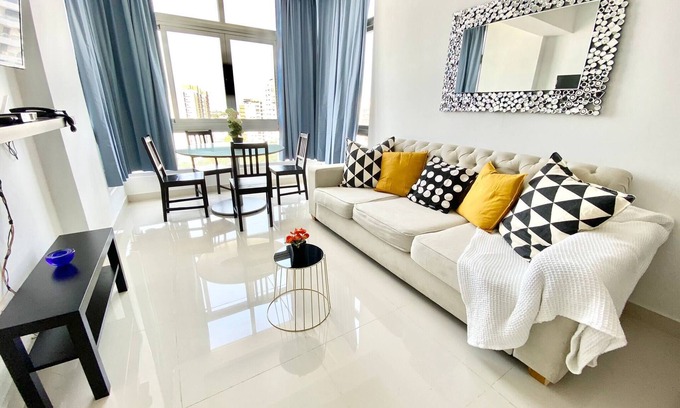 Downtown Santo Domingo Condominio | luxury 1br , Pool, Gym, cerca Agora Mall