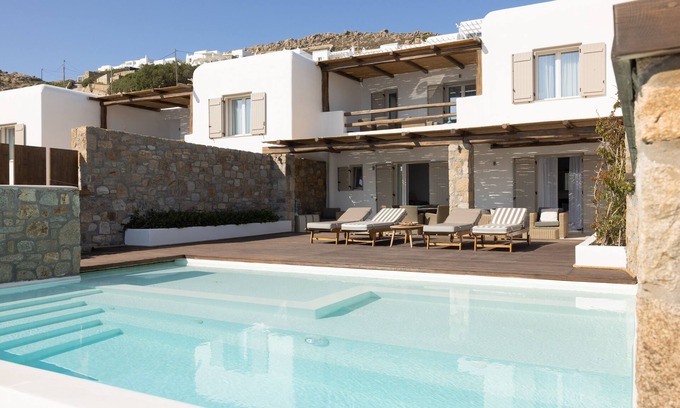 Kanalia Apartamento | Luxury 2-Bedroom Apartment with Private Pool, wide Veranda and Sea View (3B)