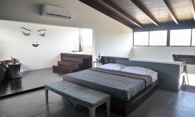 Villas Ana Maria Apartamento | Luxury 2-floor penthouse suite in central Sosua, guest-friendly (adults only)