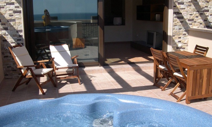 Els Arenals del Sol Casa | Adosado de lujo de 2 plantas frente a la mejor playa . SPA exterior privado.