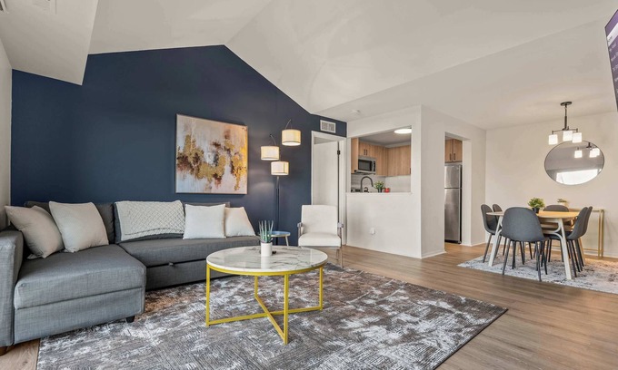 Bryant Pattengill West Apartamento | Luxury 2BD | DT Ann Arbor | 3 Beds | Free Parking