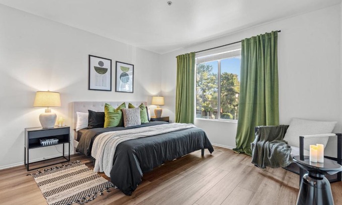 Del Rey Apartamento | Luxury 2BDR in the center of Marina del Rey