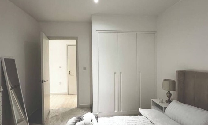 Docklands Apartamento | Luxury 2Bed 2bath with Balcony