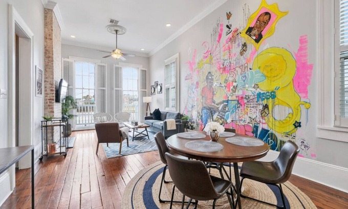 Faubourg Lafayette Condominio | Luxury 2BR Condo - Steps to St. Charles Ave/CBD/French Quarter