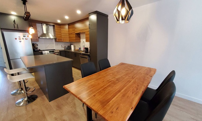 Hochelaga-Maisonneuve Apartamento | Luxury 2BR apt with stunning kitchen, near Olympic Stadium