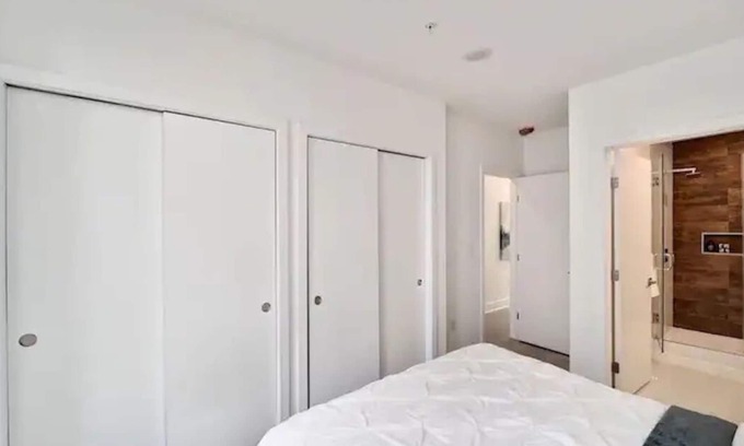 Brookland Apartamento | Luxury 2BR Condo in DC