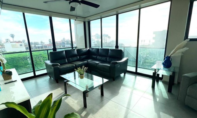 Reforma Apartamento | Luxury 2BR Condo Rosarito (E)