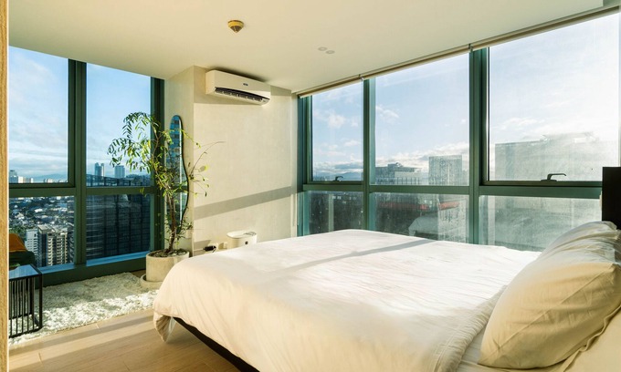 Bonifacio Global City Apartamento | Luxury 2BR Gem in One Uptown, bgc