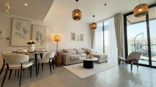 Al Raha Beach Apartamento | Luxury 2BR Living in Al Rahah - Elegant Stay Near Al Raha Beach & Marina