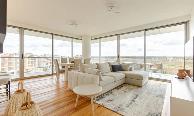 Armacao de Pera Apartamento | Luxury 2BR Sea view Pool