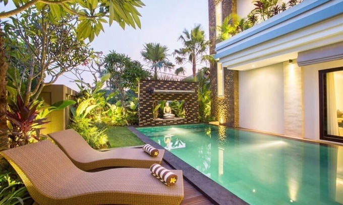 Taman Griya Villa | Moderna villa con piscina privada en Jimbaran, a 5 minutos para llegar a las famosas playas.