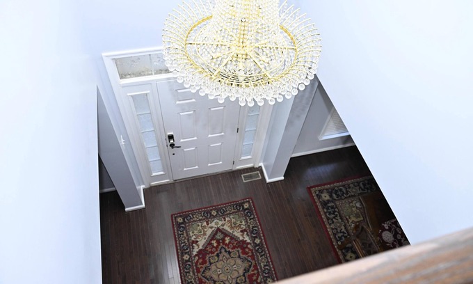 Bowie Casa | Luxury 4 Bedroom House at Woodmore Bowie