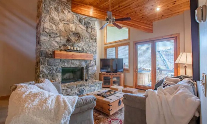 Deer Valley Condominio | Luxury 4bd/5 bath - Deer Valley -Mnt Bikers Dream!