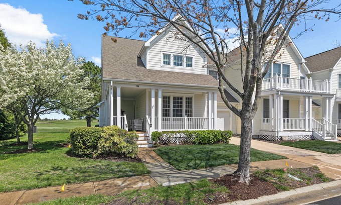 Ocean View Casa | Luxury 4BD Bear Trap Dunes Retreat! Townhome with Community Pool, Free WIFI, Golf, Beach Shuttle, Tennis and more!